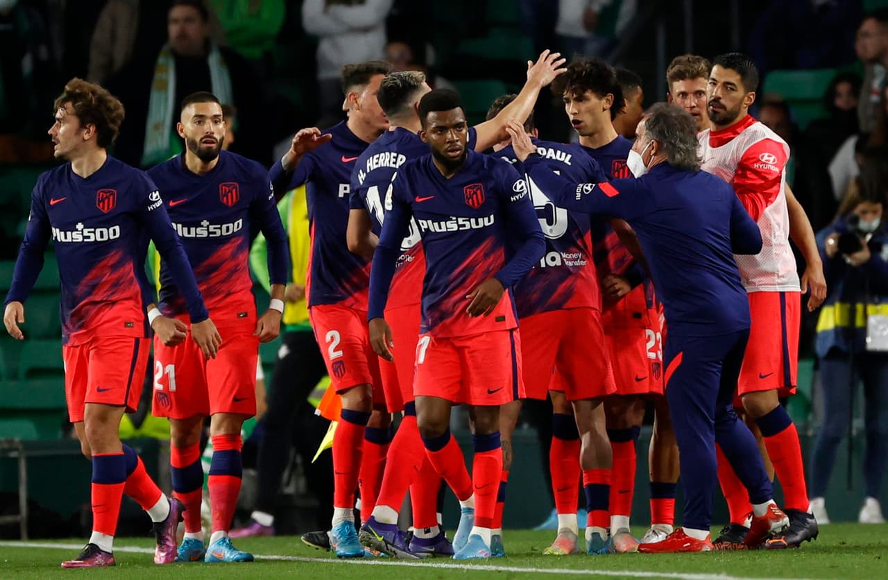 Betis portó playera contra la guerra entre Ucrania y Rusia 