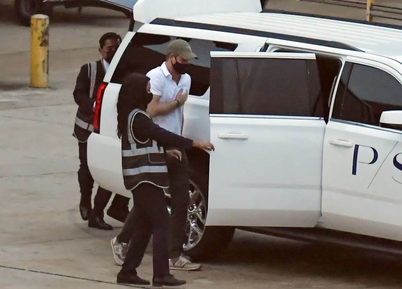 "Septiembre es una fecha señalada para una celebración más extensa de la estatua, y Harry querrá regresar", dijo una fuente.
<br>