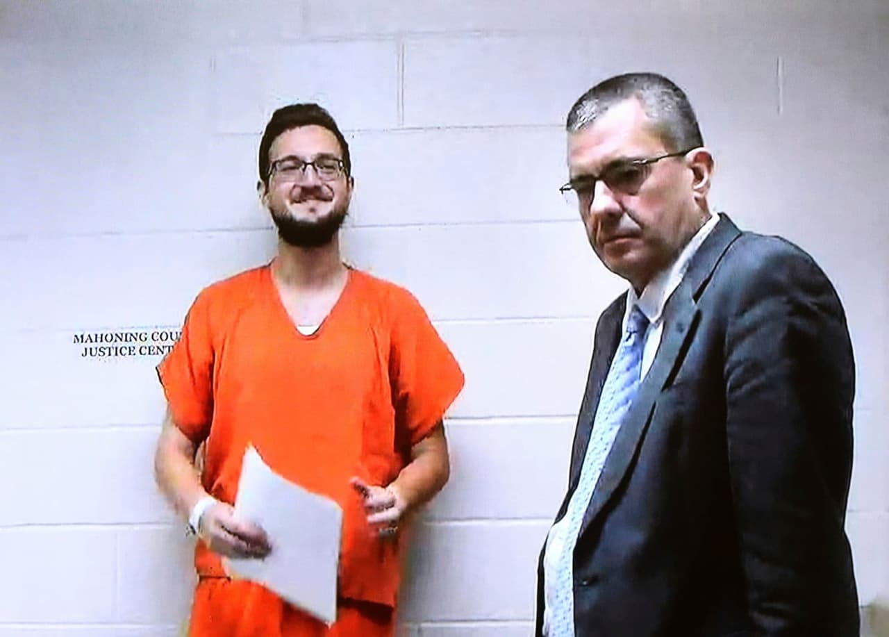 Ha habido 26 arrestos por amenazas de tiroteos desde la masacre de El Paso, pero ¿qué tienen en común?