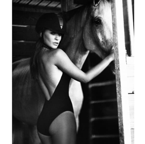 Repasa con nosotros los bikinazos más candentes de la modelo y actriz venezolana, ¿estás preparado?