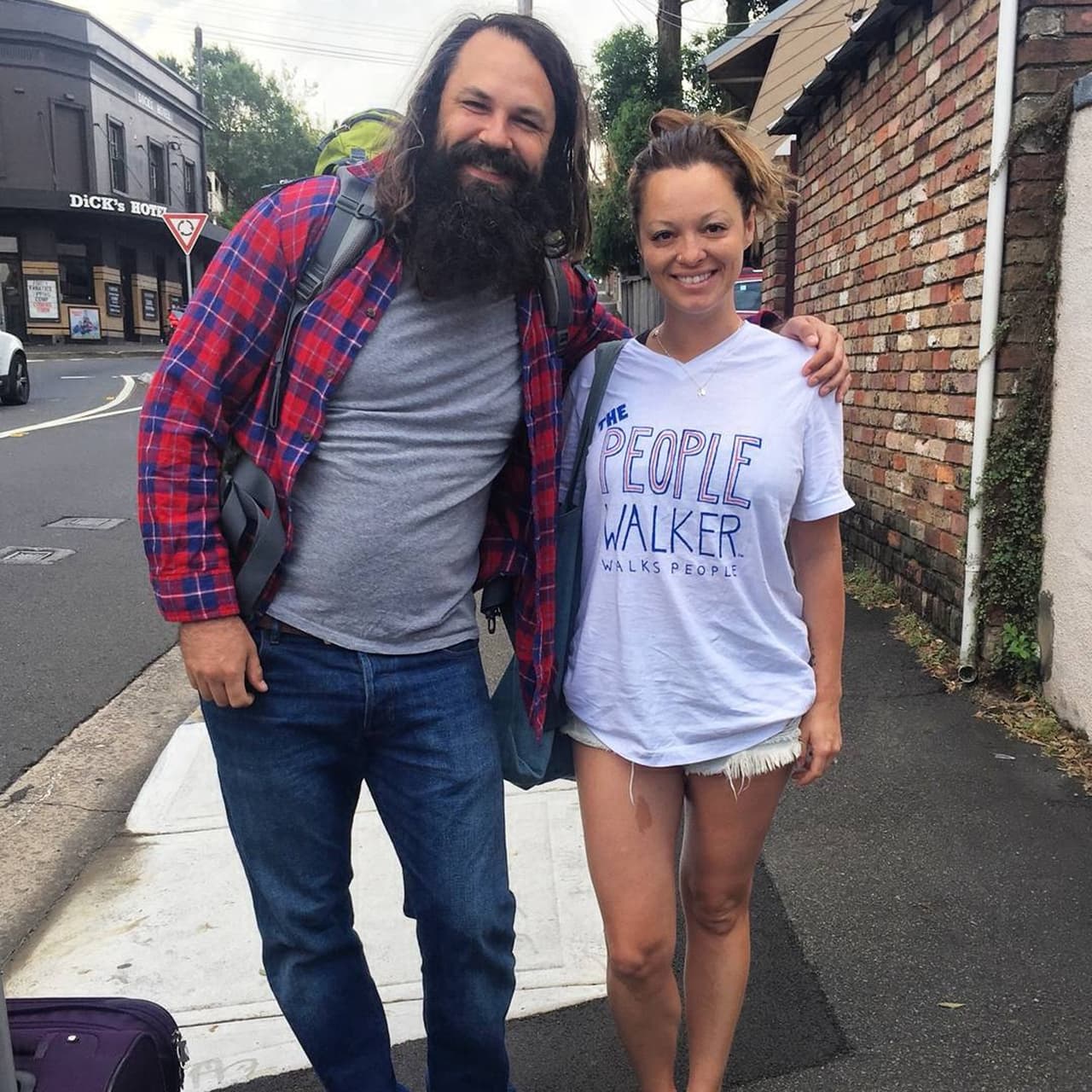 La red de TPW cuenta con cerca de cuarenta caminantes, cuidadosamente elegidos por medio de un test de personalidad, verificación de antecedentes y una entrevista personal. Cubren la áreas de Hollywood, Beverly Hills, Westwood, Brentwood, Culver City, Santa Mónica, Silverlake y Venice.