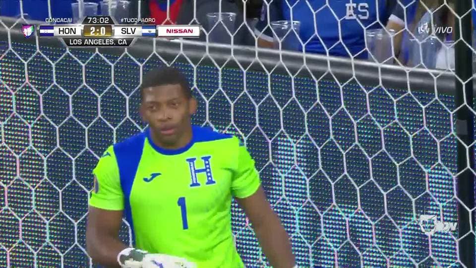 Tiro de esquina para Honduras