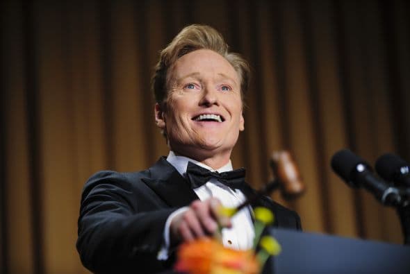 Conan O'Brien busca asilo en México en caso de que no lo dejen regresar a EEUU