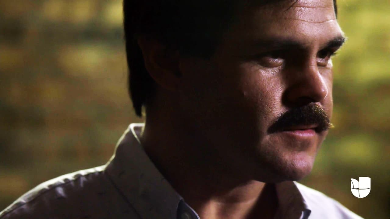 'El Chapo' se alegró de verlo frente a él y le explicó sus planes: 
<b><a href="https://www.univision.com/series/el-chapo/el-chapo-secuestro-a-don-sol-para-obligarlo-a-fingir-su-muerte-video">quería que lo atrapara, pero muerto</a></b>.