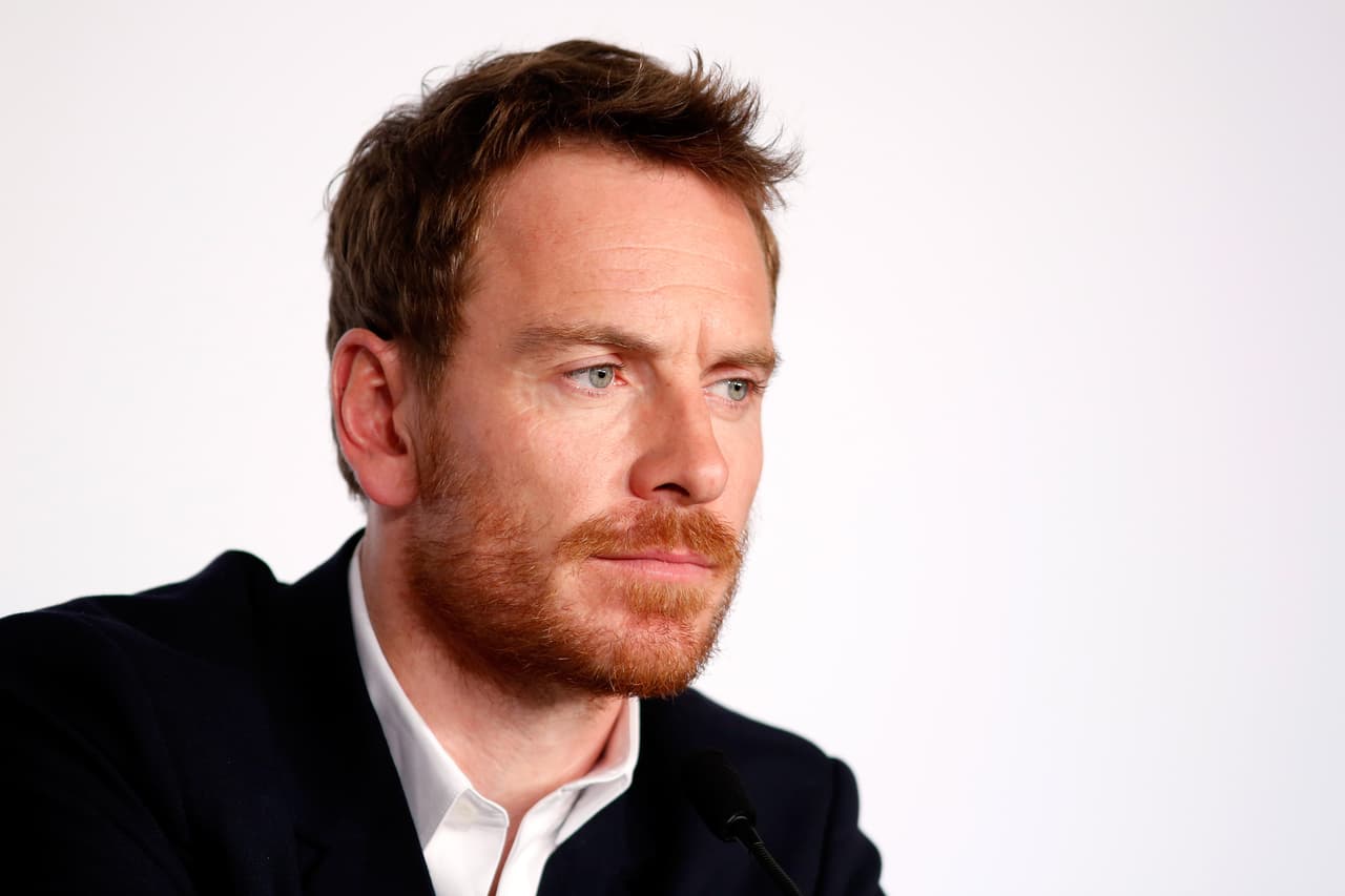 Cara de papá advirtiendo al hijo que se está pasando de chistoso.