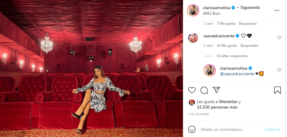 No obstante, en otras ocasiones únicamente utiliza emojis para demostrarle cariño.