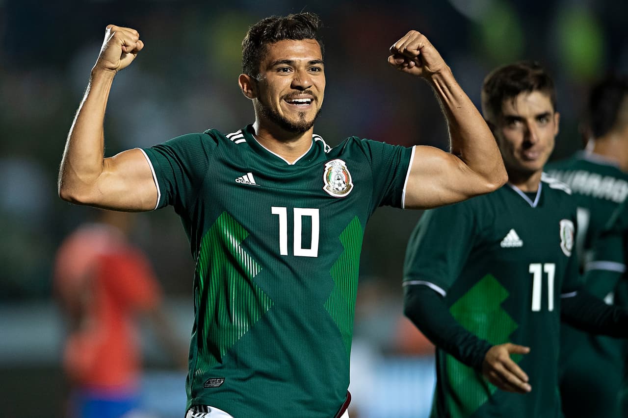 10. HENRY MARTÍN – 8 – Tardó solo 10 minutos en mostrarse en el marcador desde su ingreso al campo y generó peligro constante en el área tica.