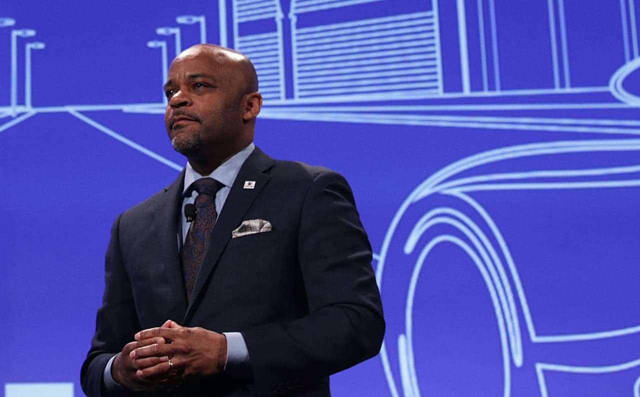 Michael Hancock, el alcalde de Denver, sugirió que el partido demócrata se enfoque en las metrópolis.