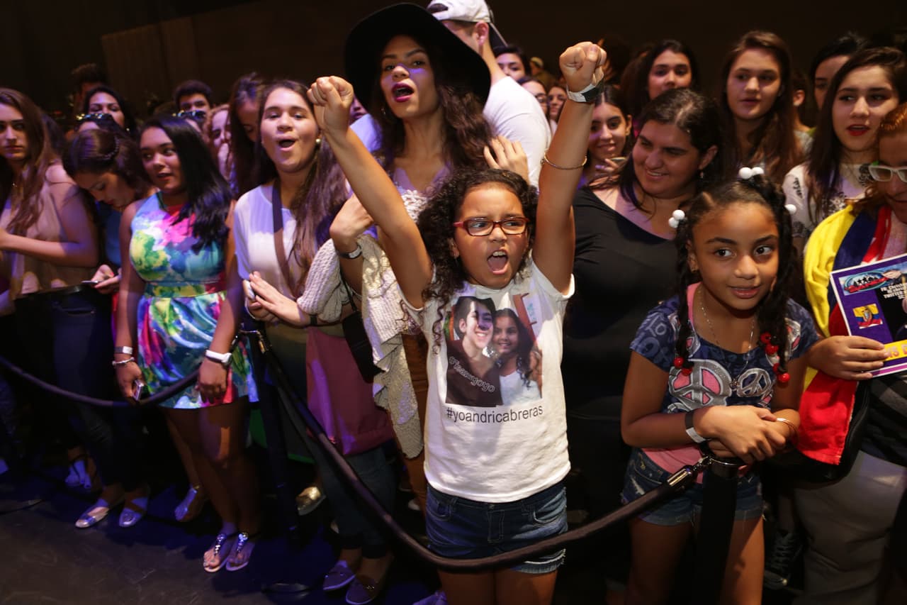 Una vez más te llevamos detrás de cámaras en La Banda. Esta vez desde el backstage del segundo en vivo.
