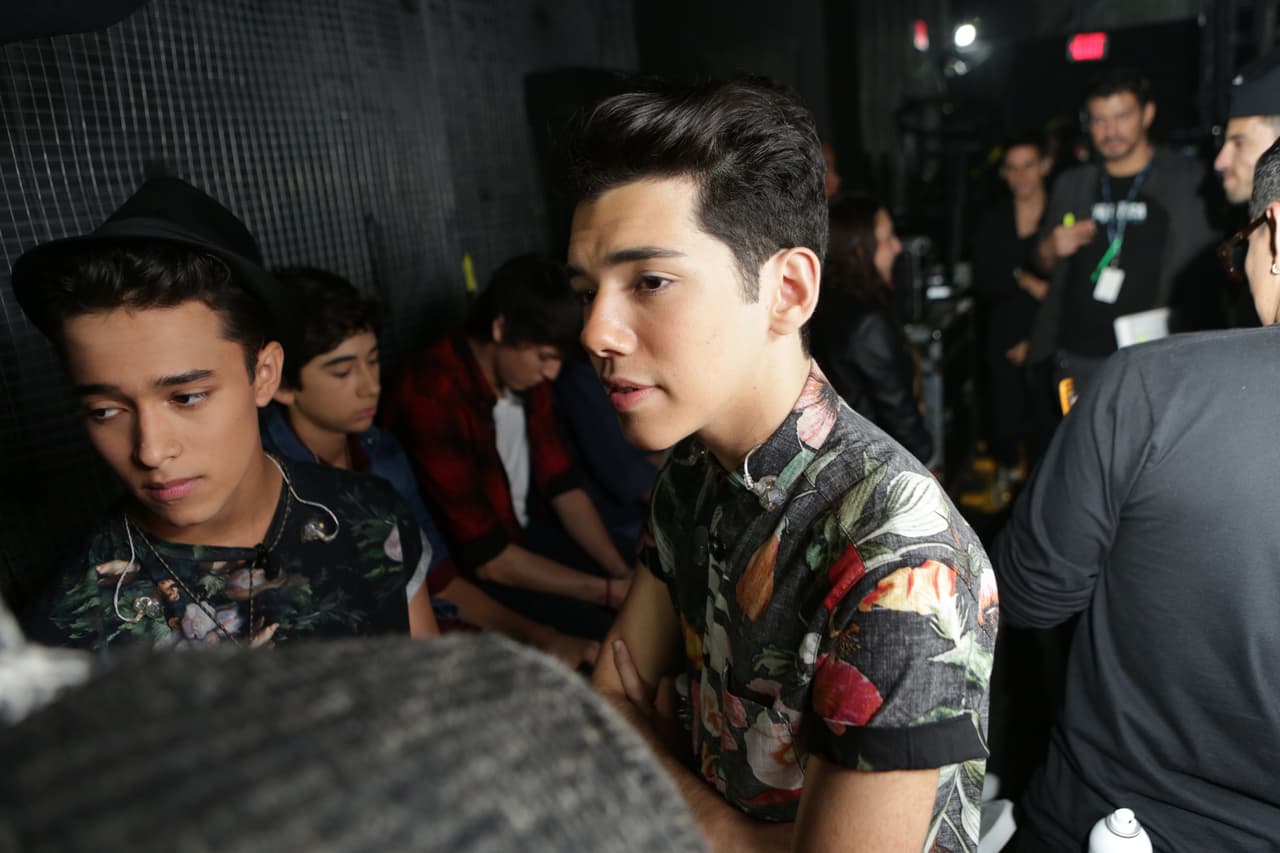 Una vez más te llevamos detrás de cámaras en La Banda. Esta vez desde el backstage del segundo en vivo.