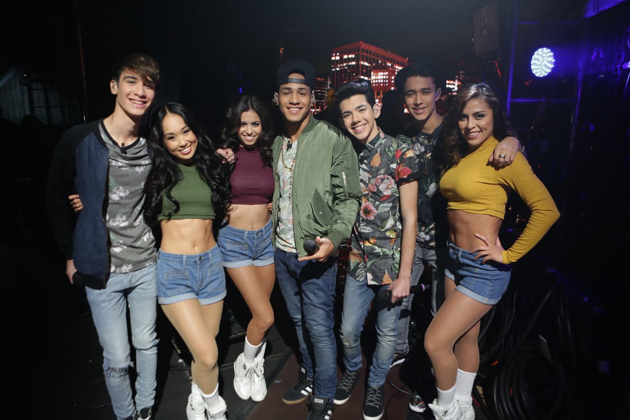 Una vez más te llevamos detrás de cámaras en La Banda. Esta vez desde el backstage del segundo en vivo.