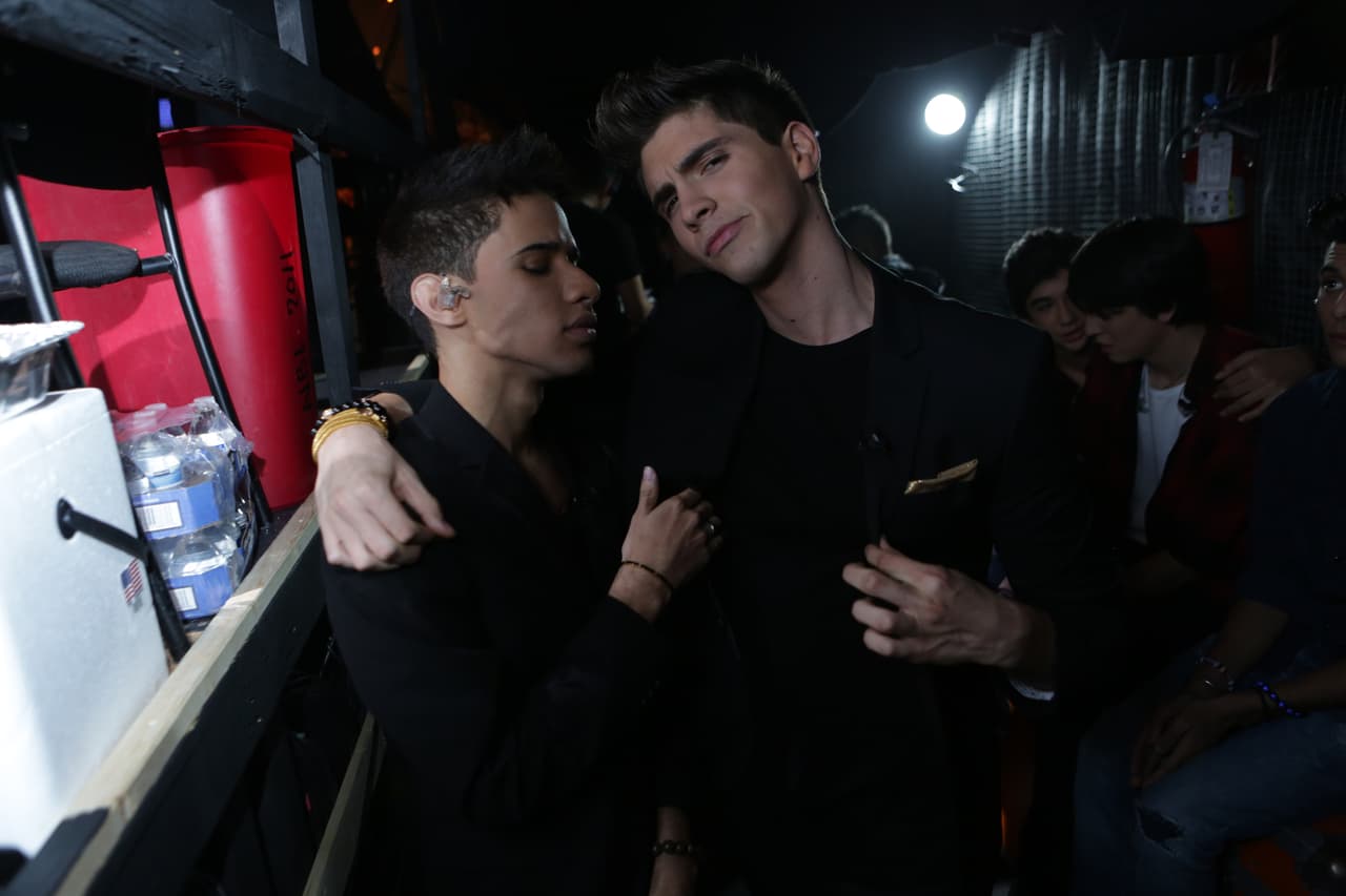 Una vez más te llevamos detrás de cámaras en La Banda. Esta vez desde el backstage del segundo en vivo.