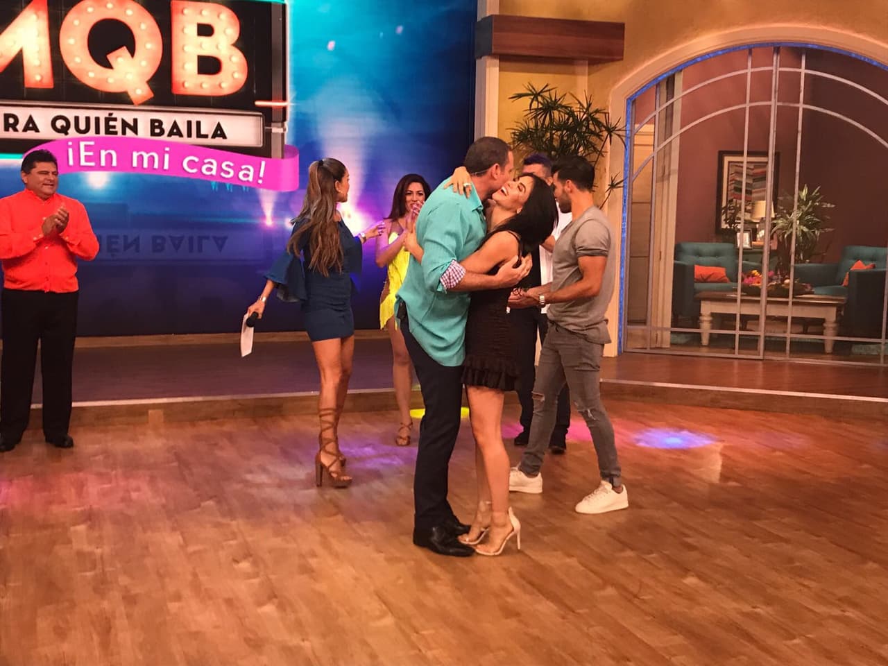 Alan estaba bastante nervioso ya que, como bien dijo Jessica Cediel, tiene dos pies izquierdos.