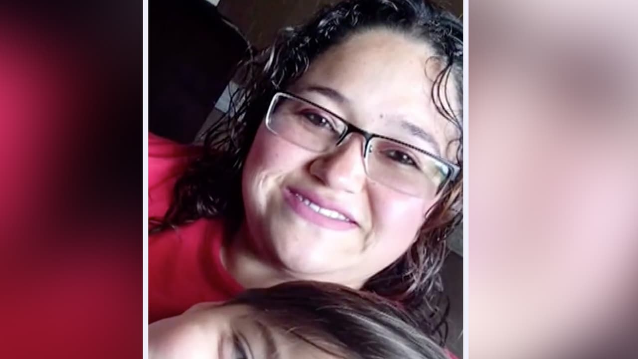 “Más que nada estar segura de que no me deporten por los niños”: hispana que busca beneficiarse con DACA