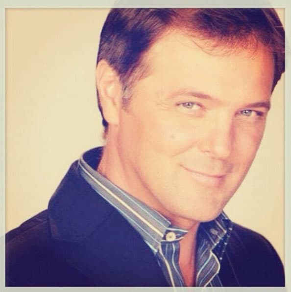 Este argentino fue uno de los galanes de moda en la época de los 90.