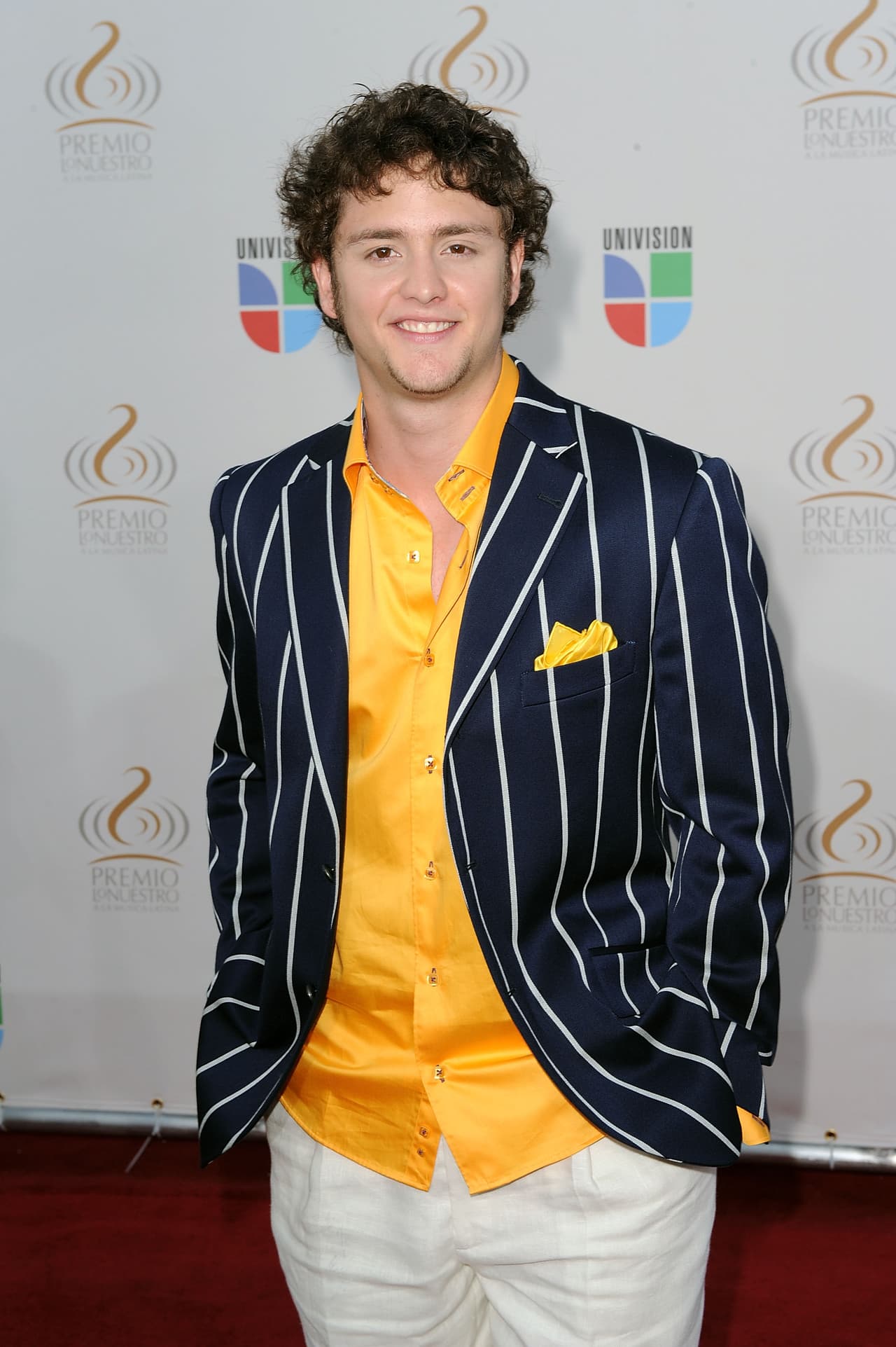 Christopher Uckerman se presentó en el año 2009 para poder entregar el premio a la revelación del año en el género pop.