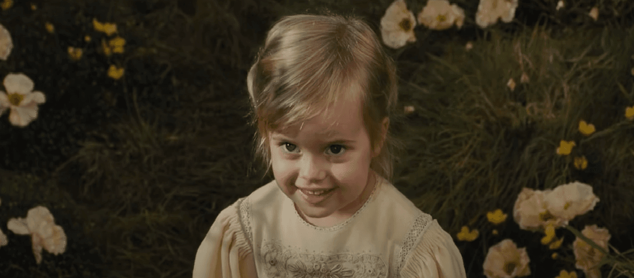 <h3 class="cms-H3-H3">Vivienne Jolie-Pitt apareció en ‘Maleficent’ </h3>
<br>Con tan sólo cuatro años, Vivienne incursionó en el mundo de la actuación junto a su mamá, pues en la primera entrega de ‘Maleficent’ (que vio la luz en 2014) dio vida a Aurora cuando es niña.