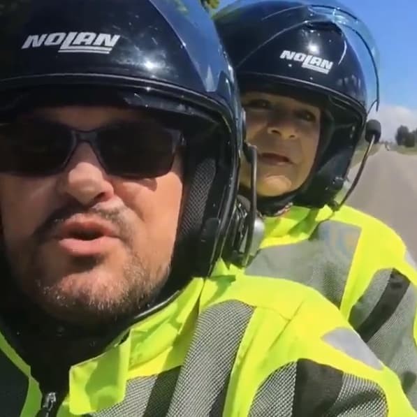 Arturo Peniche y su esposa Gaby Ortiz.