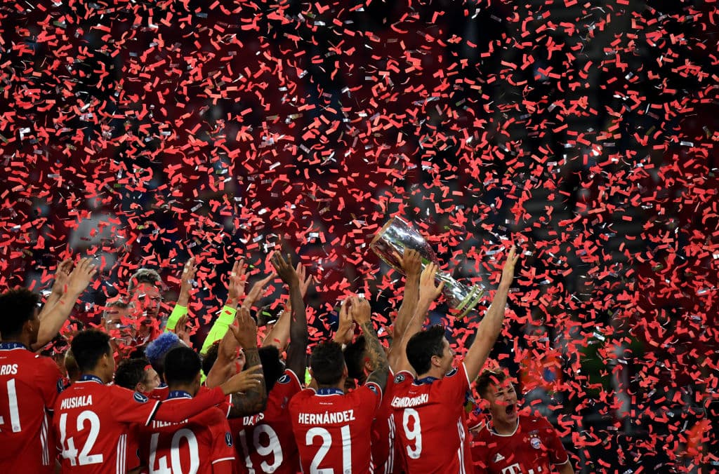 Los actuales campeones de la Champions League consiguieron su segundo título de la Supercopa tras derrotar al Sevilla.