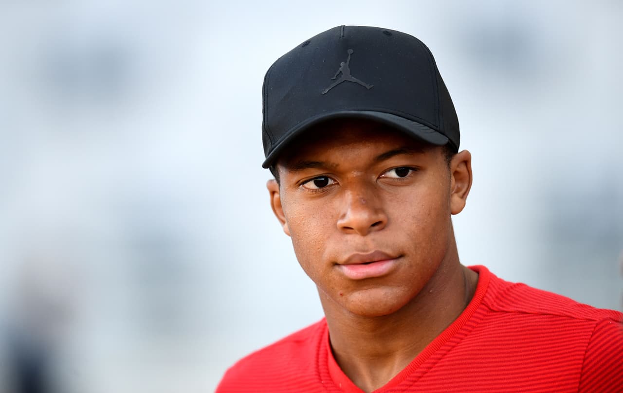 Kylian Mbappé-Lottin, la joya que se pelean en Europa, estuvo presente y fue uno de los jugadores más aclamados.