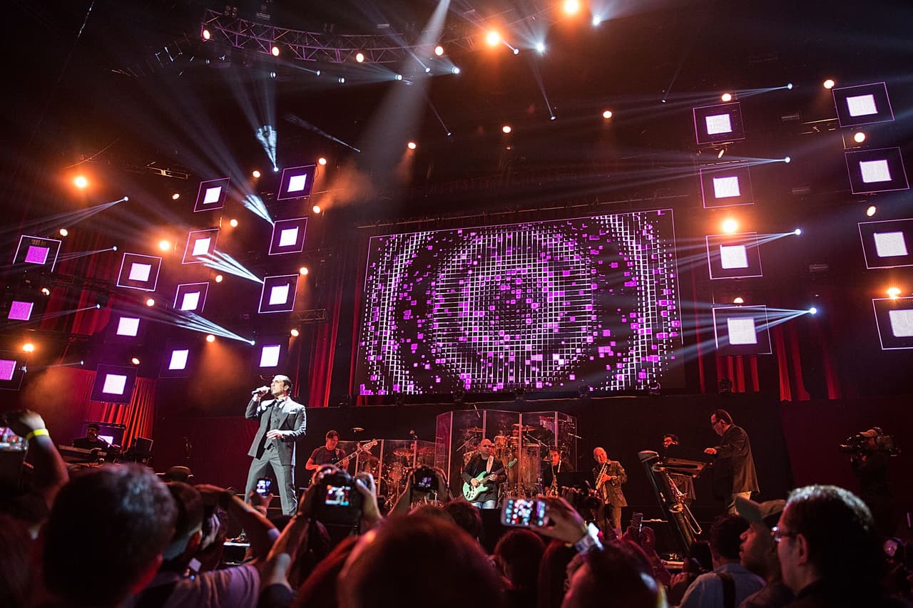 Aquel concierto fue muy emotivo y él lo llenó de una energía muy renovada y no era para menos después de lo que le tocó pasar.