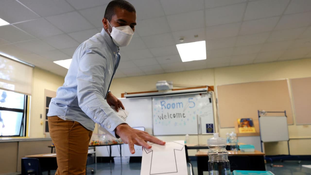 Cierran escuelas del Birdville ISD y afectará a 23 mil estudiantes del noreste de Fort Worth