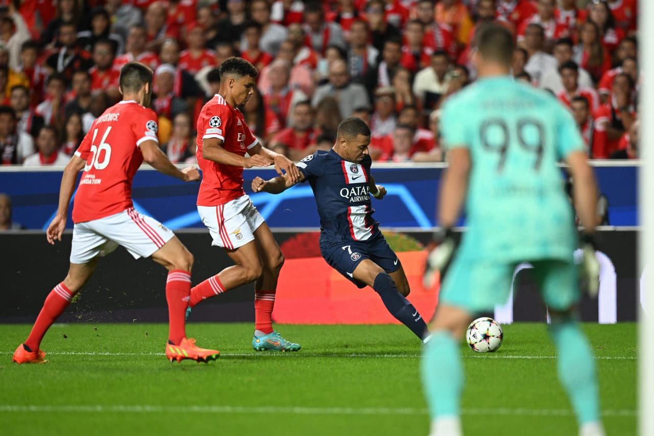 Benfica plantó cara al PSG y rescató un empate en el duelo de la Jornada 3 en la Champions League.