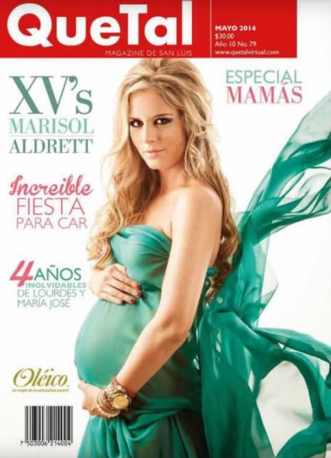 Ruiz Eichelmann
<b>tiene una hija, de cuatro años</b>, llamada Carlotta, fruto de su relación de cinco años con el empresario mexicano Bobby Domínguez, de quien se separó hace poco más de dos años.