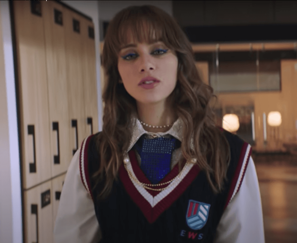 En el 
<a href="https://www.univision.com/famosos/rebelde-uniforme-adaptacion-netflix-fotos">avance del reboot</a> de
<i> Rebelde</i> la joven canta la primera estrofa del exitoso tema RBD, por lo que la serie podría ser su lanzamiento al mundo musical. El programa mexicano fue reconocido y amado por el púbico gracias a las canciones originales que los protagonistas interpretaban.