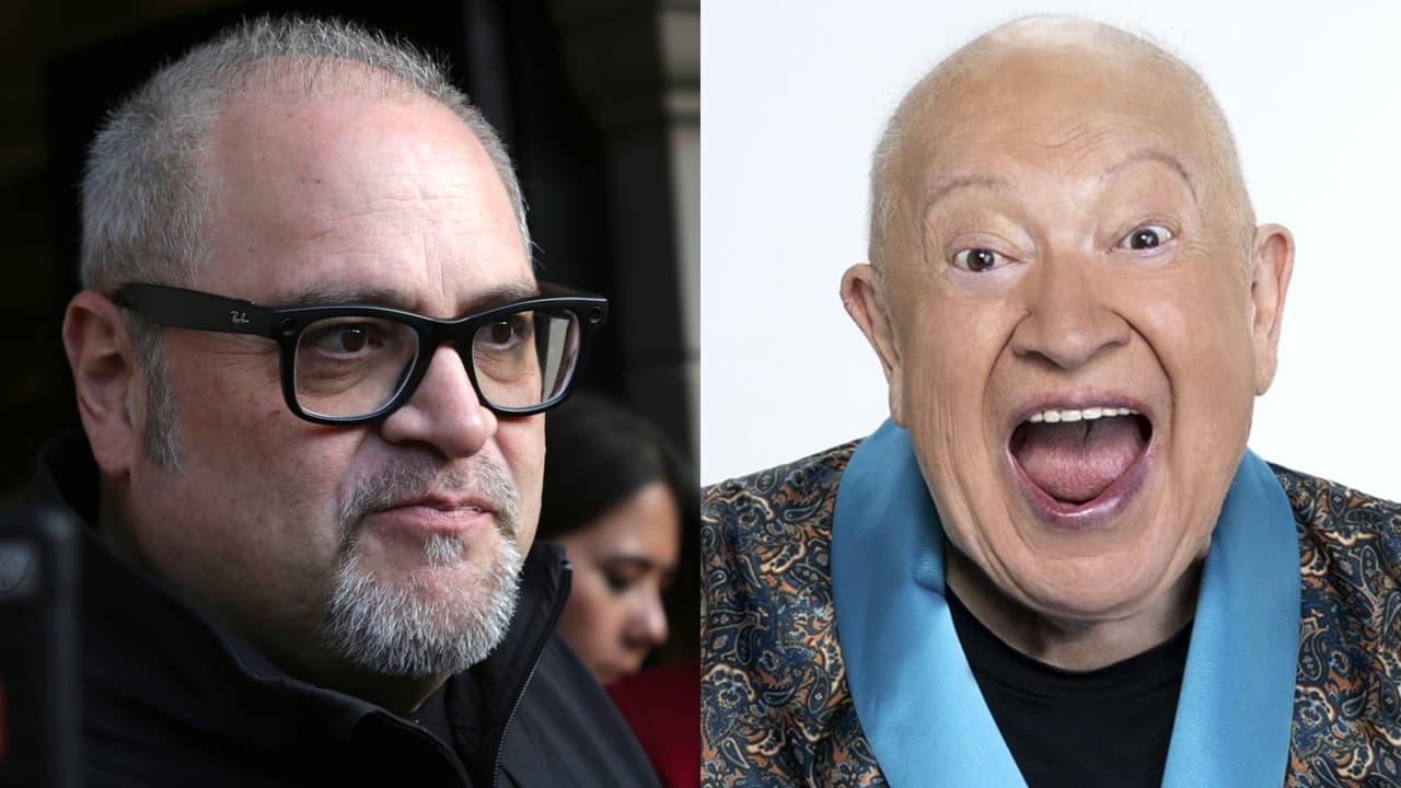 Desde afuera de la funeraria donde veló a su padre, Eduardo Manzano Jr. dio a conocer la causa de muerte del legendario actor y comediante.