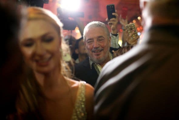 Paris Hilton, heredera del imperio hotelero de su apellido, puso el toque de glamour a la tradicional cena.