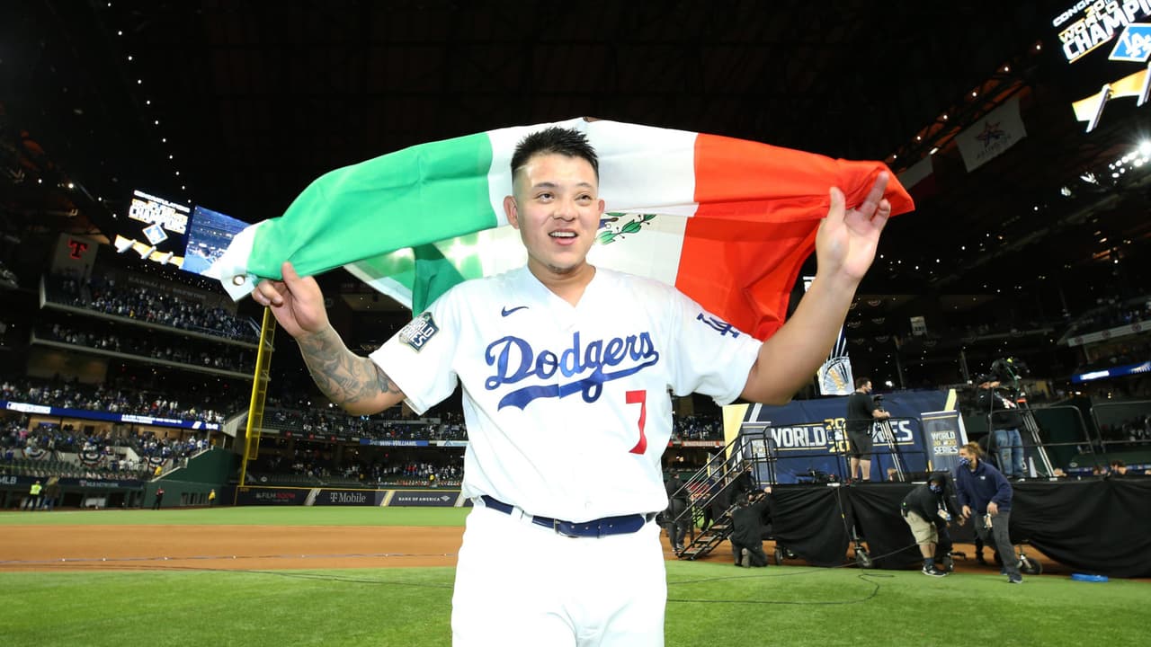 Julio Urías: "Es el out más importante de mi vida, es un sueño"