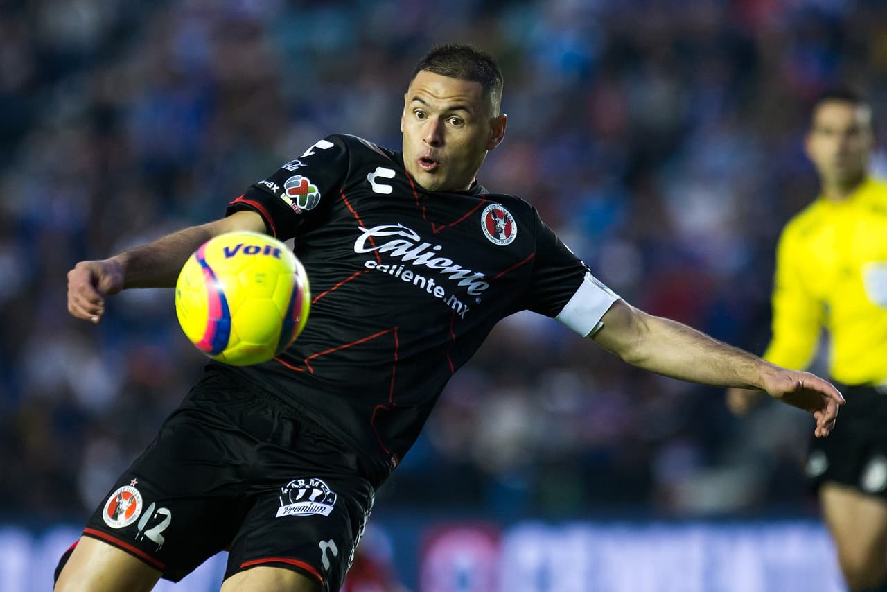 Action photo during the match Cruz Azul vs Tijuana corresponding round 1 of League MX Clausura 2018 at Estadio Azul Stadium. Foto de accion durante el partido Cruz Azul vs Tijuana correspondiente a la Jornada 1 de la Liga MX Torneo Clausura 2018 en el Estadio Azul, en la foto: Pablo Aguilar 06/01/2018/MEXSPORT/Emiliano