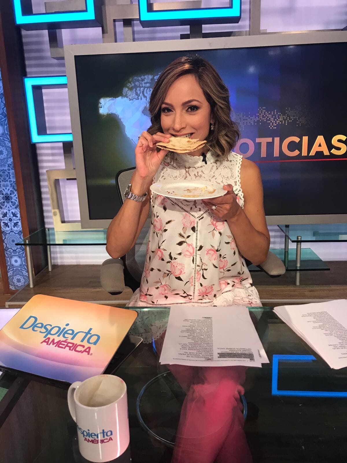 Nuestra Satcha disfrutó de los deliciosos platillos que preparó nuestro chef Jesús, todo estaba delicioso.