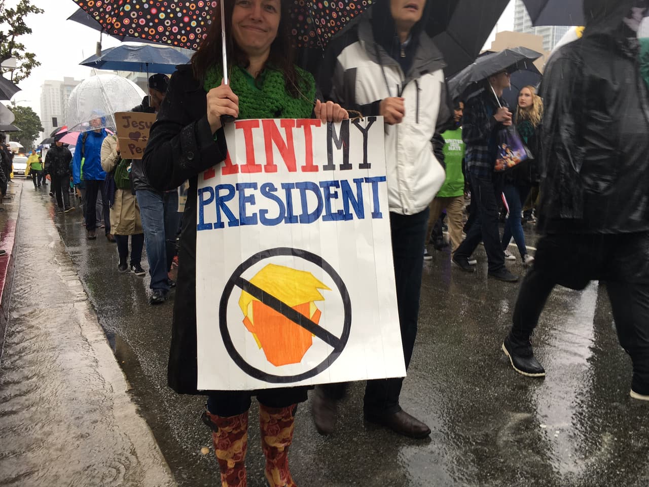 “No es mi presidente”, una de las frases que más se expresó en las movilizaciones.