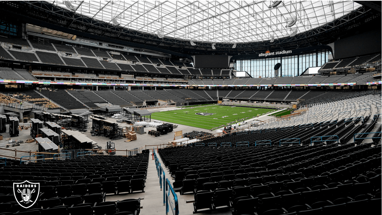 Todavía continúan algunos trabajos de construcción dentro del estadio.