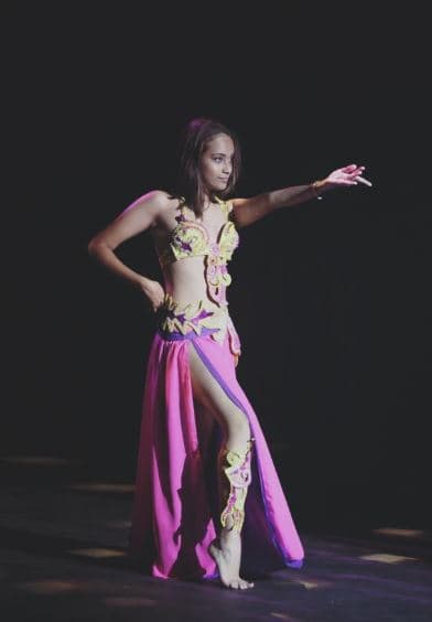 Otra de sus grandes pasiones es el belly dance.