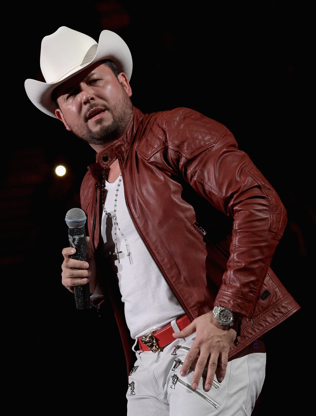 Así, señaló que el público conocería también su versión de las cosas pero que, por lo pronto, prefiere no hablar de más para no interferir el trabajo de las autoridades.