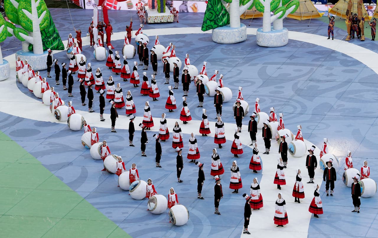 La ceremonia contó con más de mil 500 personas que estuvieron como parte de las coreografías.