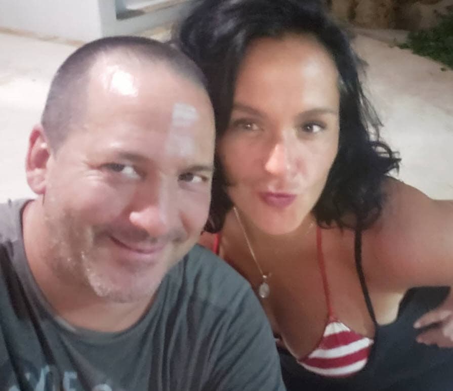 Tras la controversia que esto generó en los medios de comunicación de México, el hijo de la actriz escribió un mensaje en su cuenta de Instagram para poner un 
<b>alto a las especulaciones</b> que la revista TVNotas publicó acerca de su madre y su esposa Mayela Laguna (foto). 
<br>