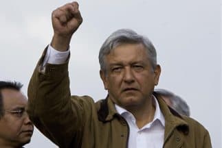 “No somos colonia, somos un país libre, independiente y soberano”, añadió en su intervención.