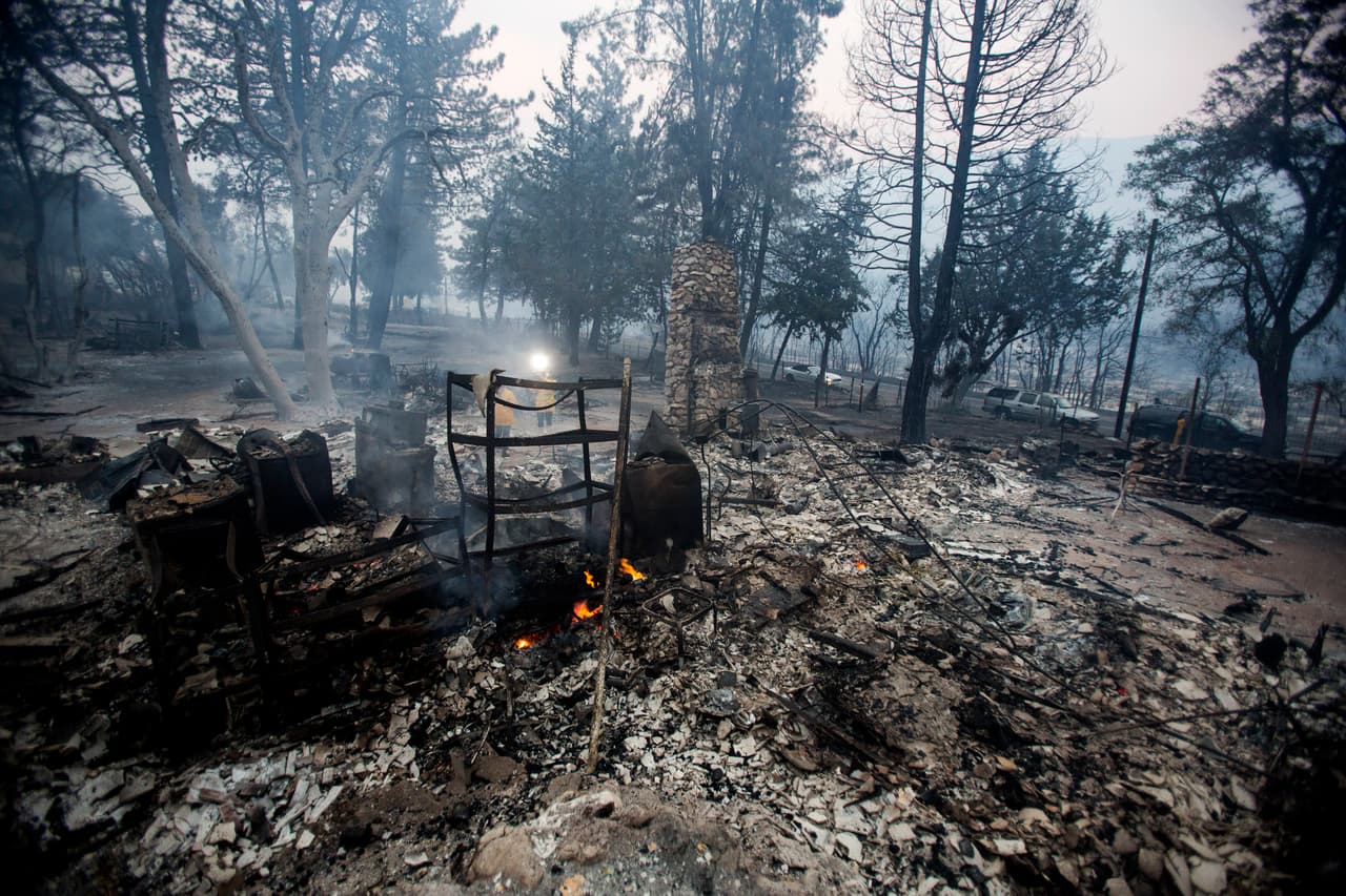 Por su parte, el Servicio Nacional de Meteorología anunció que las temperaturas y condiciones para los próximos días pueden ser riesgosas para niños, ancianos y personas enfermas.
<br>