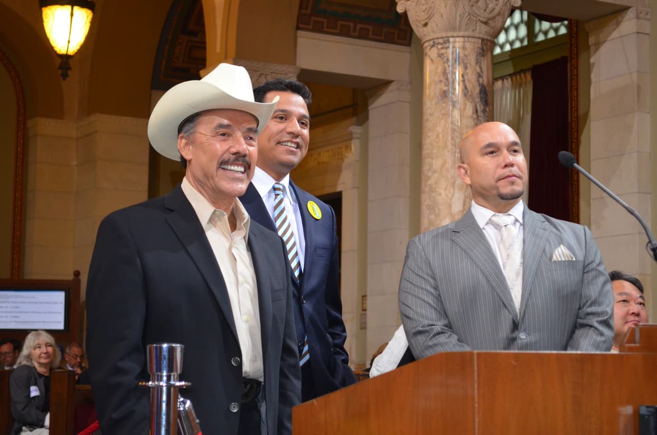 Rosie aclaró que cada miembro de su familia recibe un sueldo como parte de Jenni Rivera Love Foundation, la ONG que presidía la intérprete antes de fallecer.