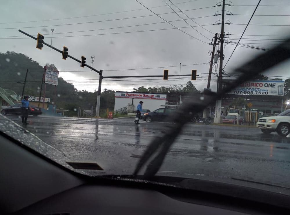 La Policía de Puerto Rico, los grandes héroes en medio del apagón