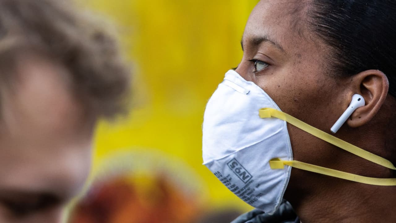 Aclaramos dudas sobre una futura vacuna contra el covid-19 con el doctor Fauci: "Son seguras y salvan vidas"