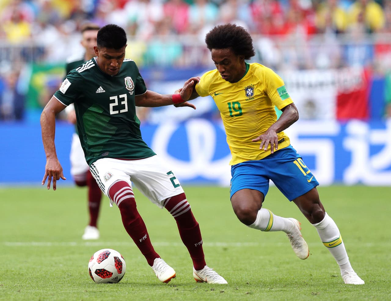 <b>Jesús Gallardo: </b>tuvo un buen juego por su banda y salvó un balón de gol en la línea sobre el final del primer tiempo. En el segundo tiempo tuvo una incursión al ataque que finalizó con un remate, aunque la jugada pedía abrir con el 'Chucky'.
