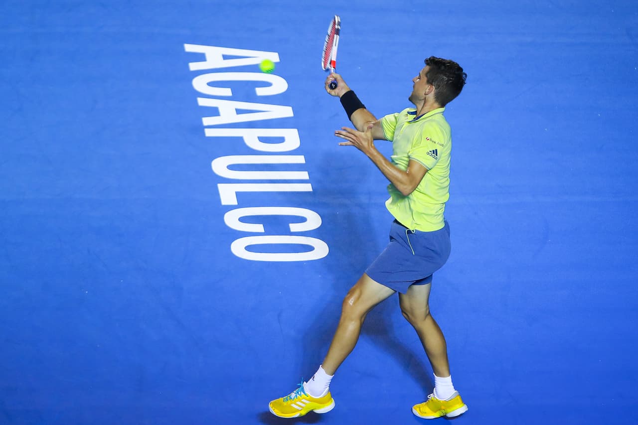 El argentino se recuperó de una bajada en el segundo para vencer por 6-2, 7-6(7) al austríaco Dominic Thiem.