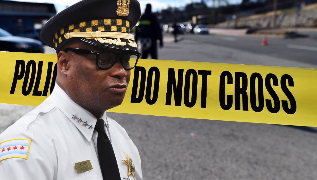 Policía de Chicago detiene a un niño de 11 años que es considerado "un prolífico" ladrón de carros