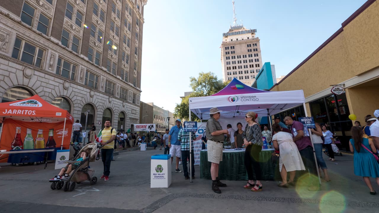 La celebracion de Independencia en el Fulton Mall