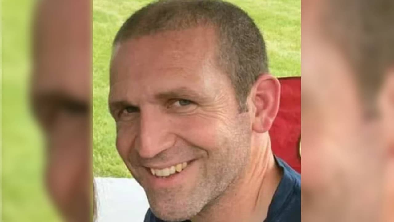 Fue a hacer kayak y "desapareció" en un lago. Ahora creen que fingió su muerte para abandonar a su esposa e hijos